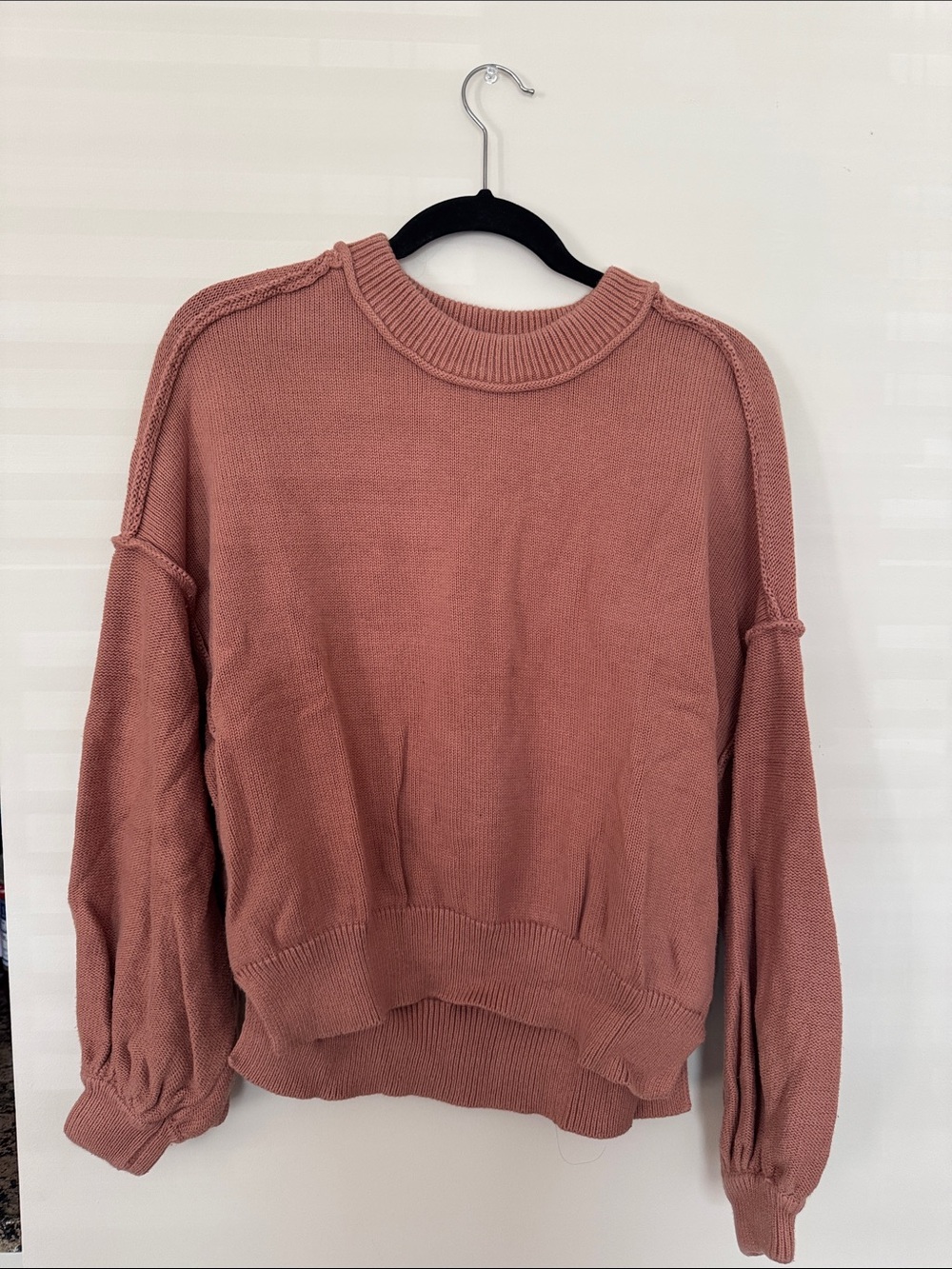 Blu Pepper Rose Dusty Crewneck Sweater